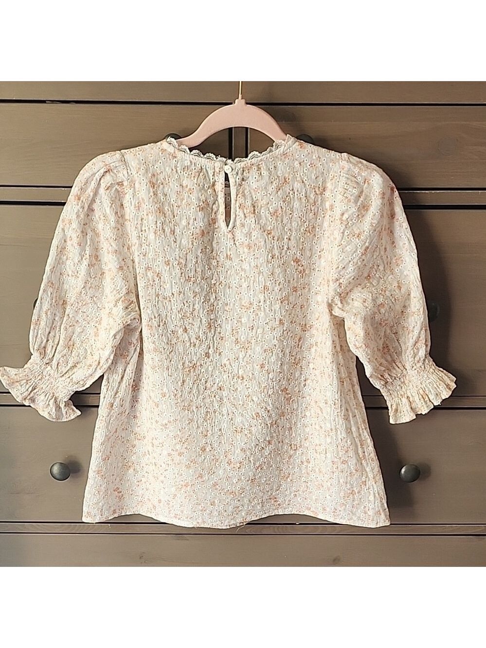 AURA Cream Lace Women's Top - Picture 6 of 9